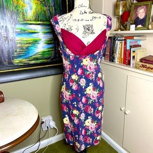 Wiggle dress. Size XL. Stretch cotton and lined. Invisible zipper. Sexy sexy!